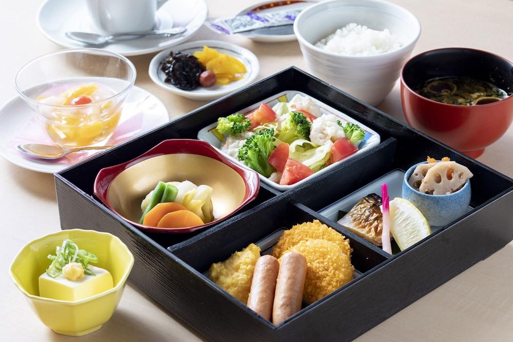 Kanazawa Central Hotel Екстериор снимка